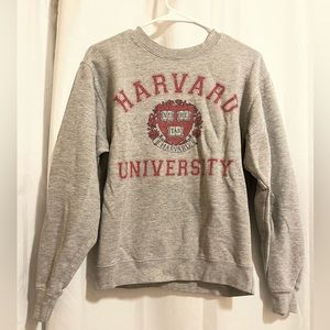 PacSun Women’s Harvard Grey Crew Neck